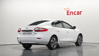Renault SM3