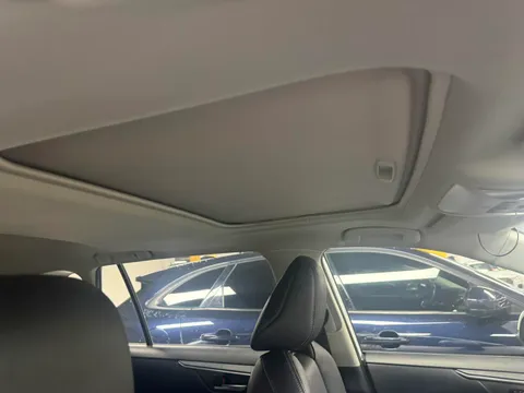 Jaguar XEL