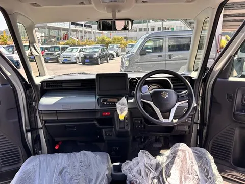 Suzuki Spacia Base