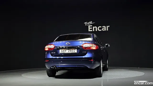 Renault SM3