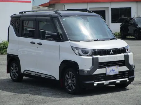 Mitsubishi Delica Mini