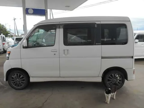 Daihatsu Atrai Wagon