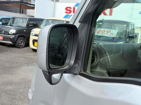 Mitsubishi Minicab Van