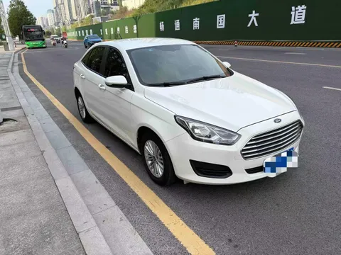 Ford Escort