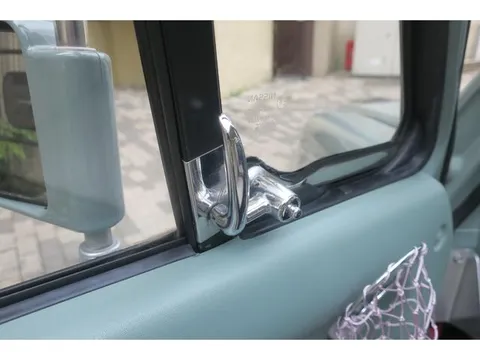 Nissan Pao