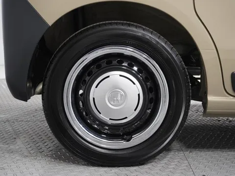 Honda N-BOX Joy