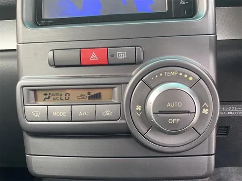 Toyota Pixis Space