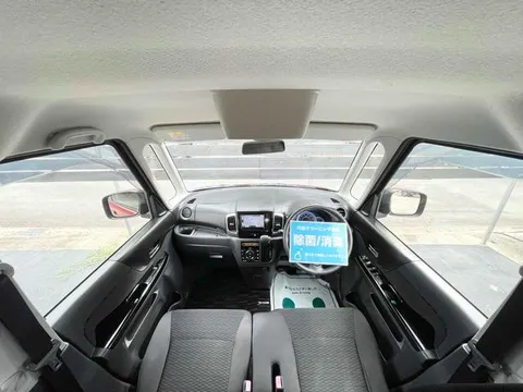 Suzuki Spacia Custom