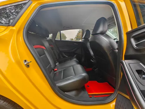 MG MG5