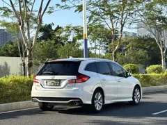 Honda Jade