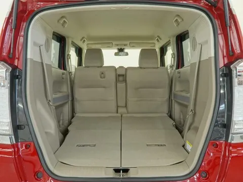 Honda N-BOX Slash
