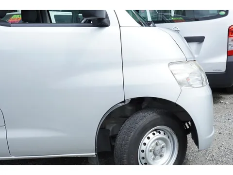 Toyota TownAce Van