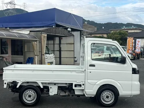 Nissan Clipper Truck