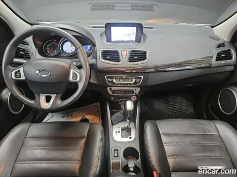 Renault SM3