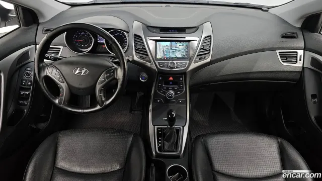 Hyundai Elantra (Avante)