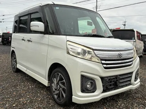 Suzuki Spacia Custom