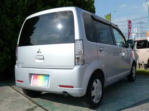 Mitsubishi eK Wagon