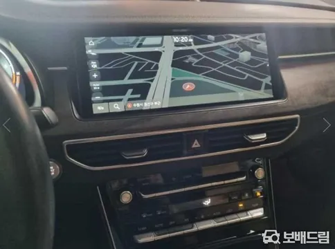 Kia Cadenza (K7)