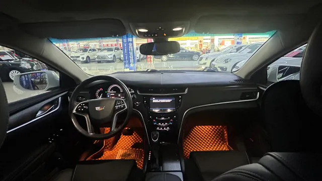 Cadillac XTS