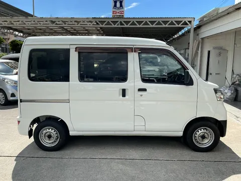 Daihatsu Hijet Cargo