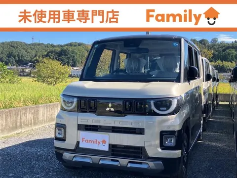 Mitsubishi Delica Mini