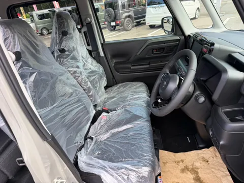 Suzuki Spacia Gear