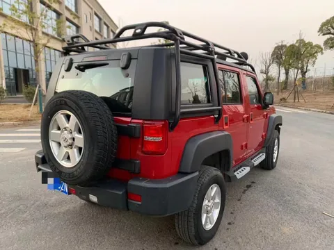 BAIC BJ40