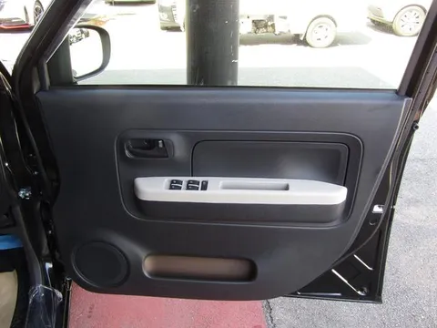 Daihatsu Mira Tocot