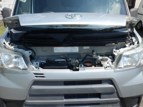 Toyota Pixis Van