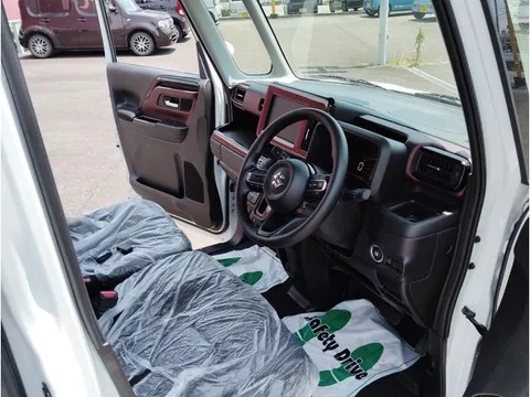 Suzuki Spacia Custom