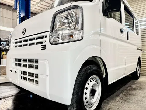 Nissan Clipper