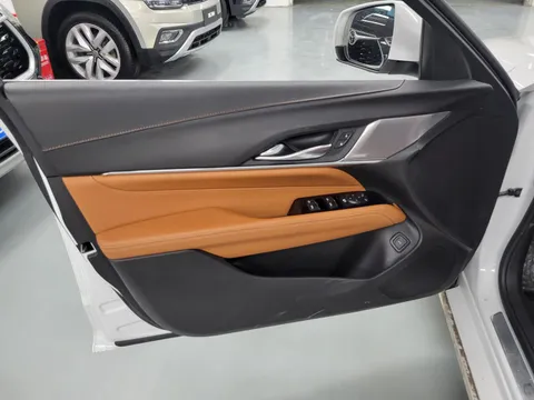 Cadillac CT4
