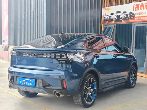 Lynk & Co Lynk & Co 05