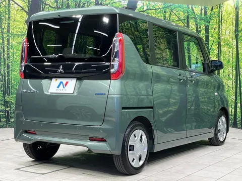 Mitsubishi eK Space