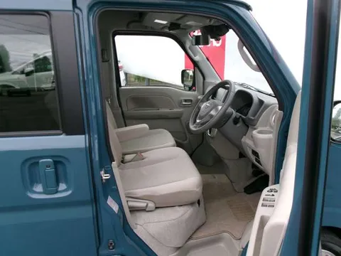 Nissan Clipper Rio