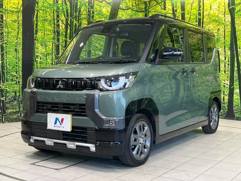 Mitsubishi Delica Mini