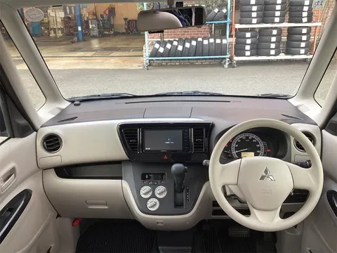Mitsubishi eK Space