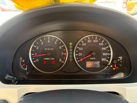 Mazda Verisa