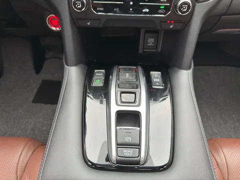 Honda UR-V