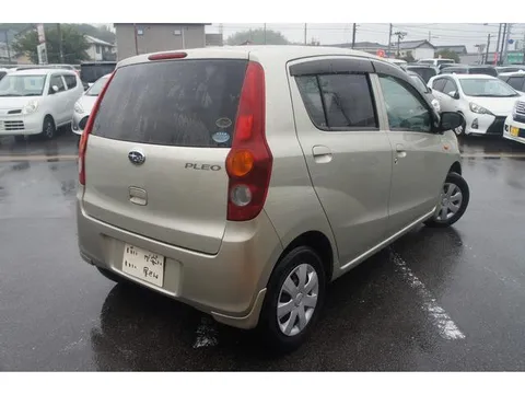 Subaru Pleo