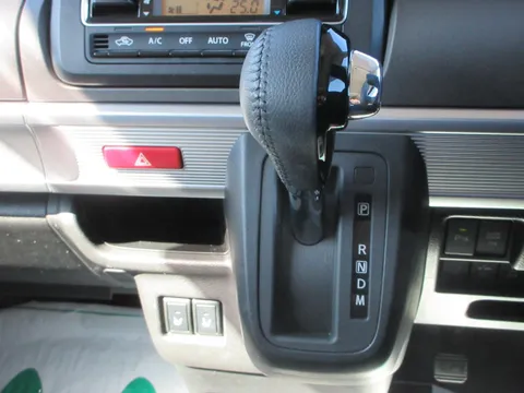 Suzuki Spacia Gear