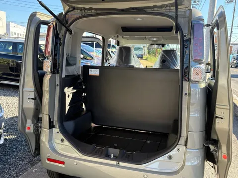 Suzuki Spacia Base