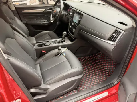 Roewe i6 Classic