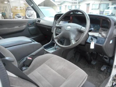 Toyota HiAce Wagon