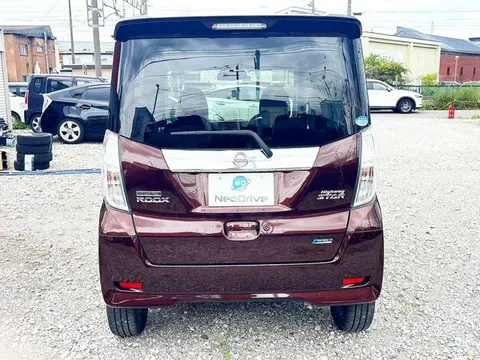 Nissan Dayz Roox