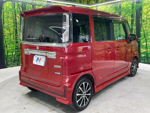 Suzuki Spacia Custom