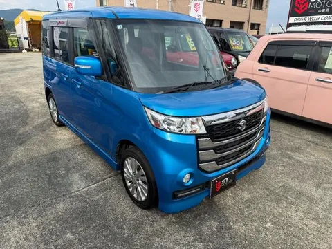 Suzuki Spacia Custom Z