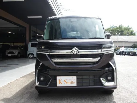 Suzuki Spacia Custom