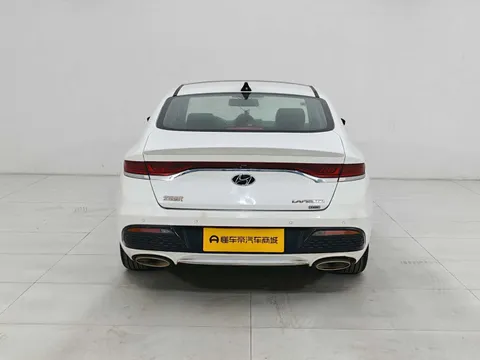 Hyundai Festa