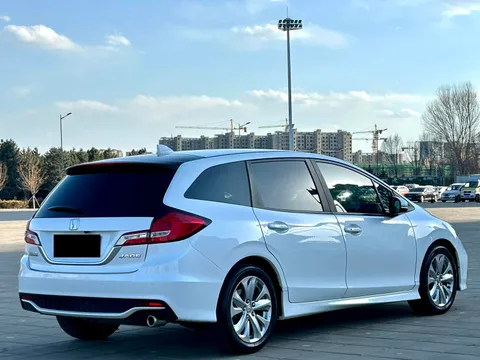 Honda Jade